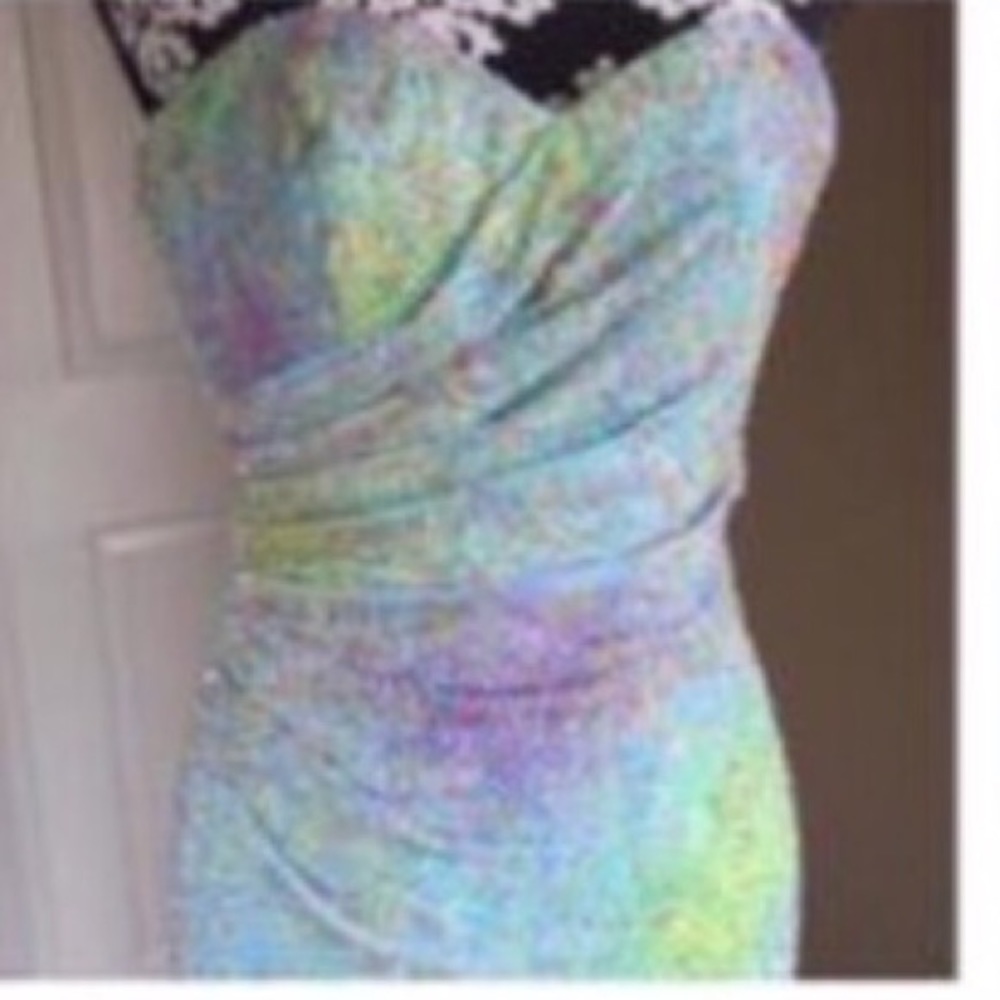 Unique Strapless - image 2